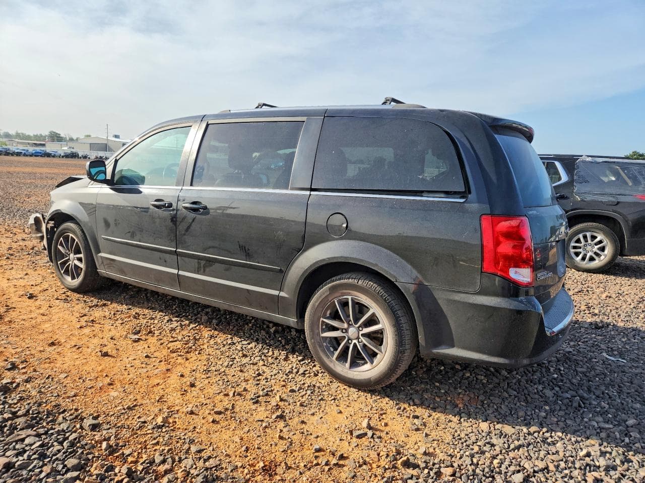 2017 Dodge Grand Caravan Sxt - foto 2