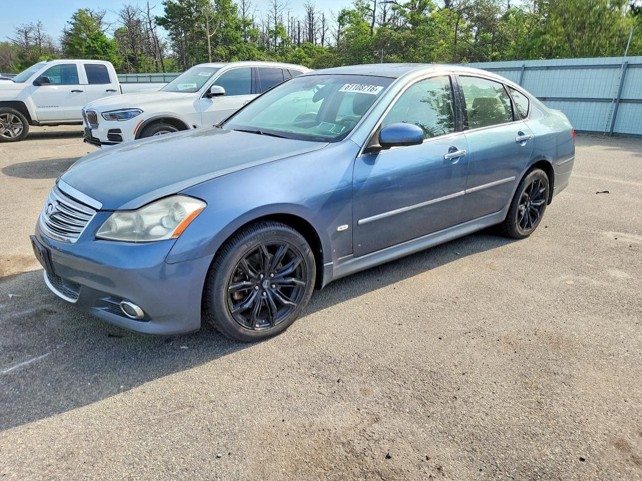 Infiniti M 2008 z USA