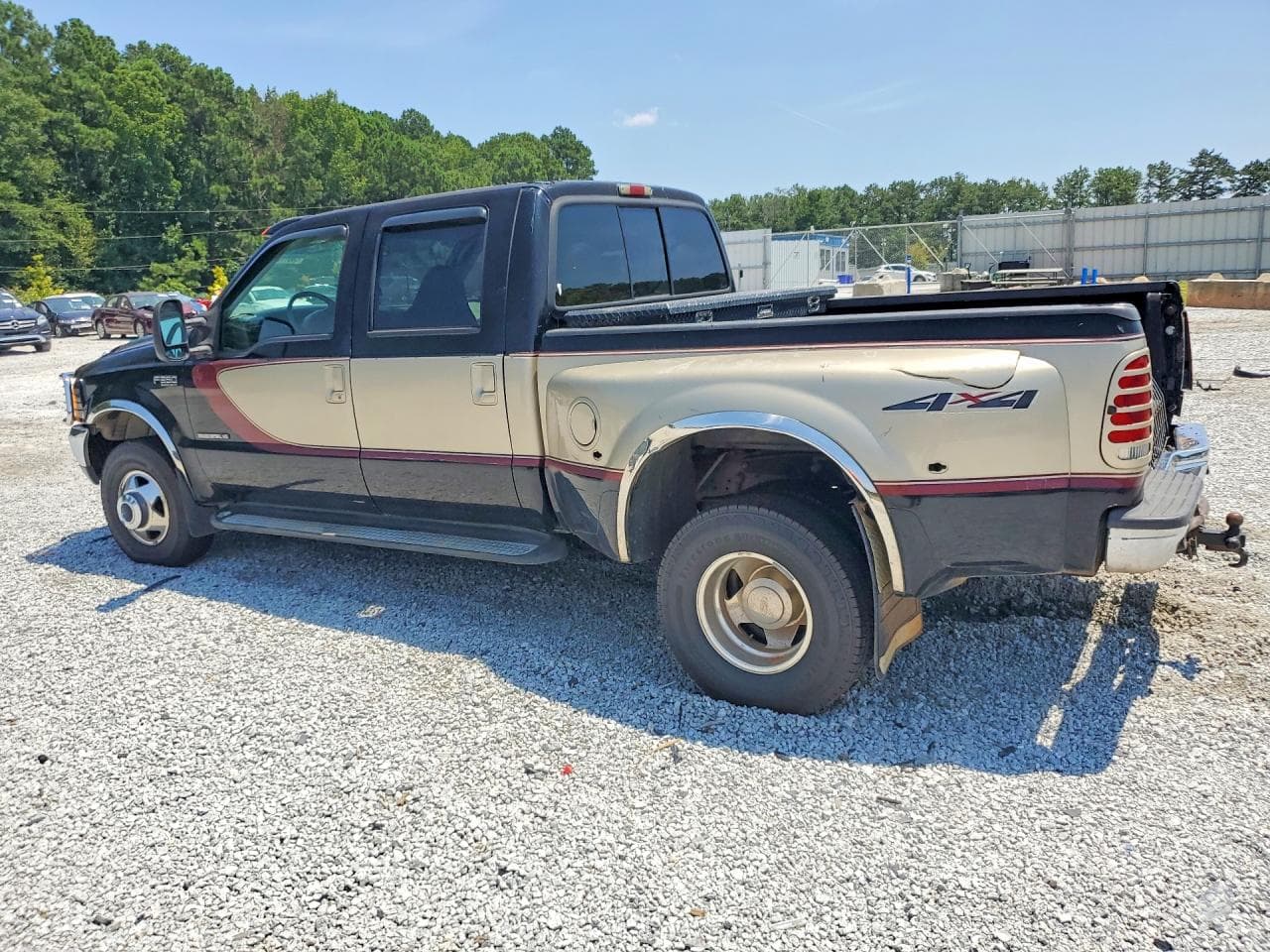 2001 Ford F350 Super Duty - foto 2