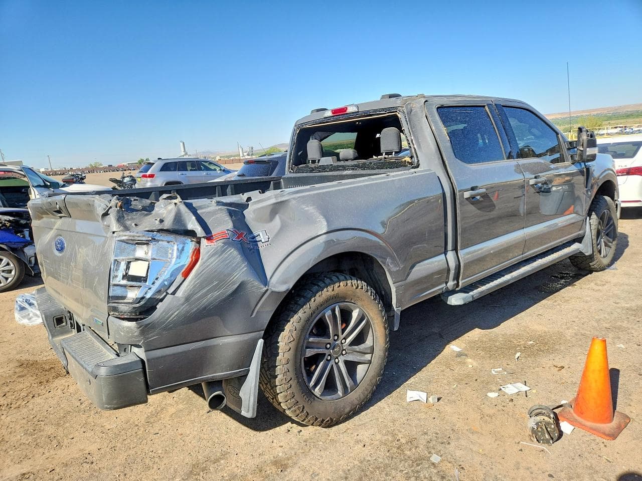 2021 Ford F150 Supercrew - foto 3