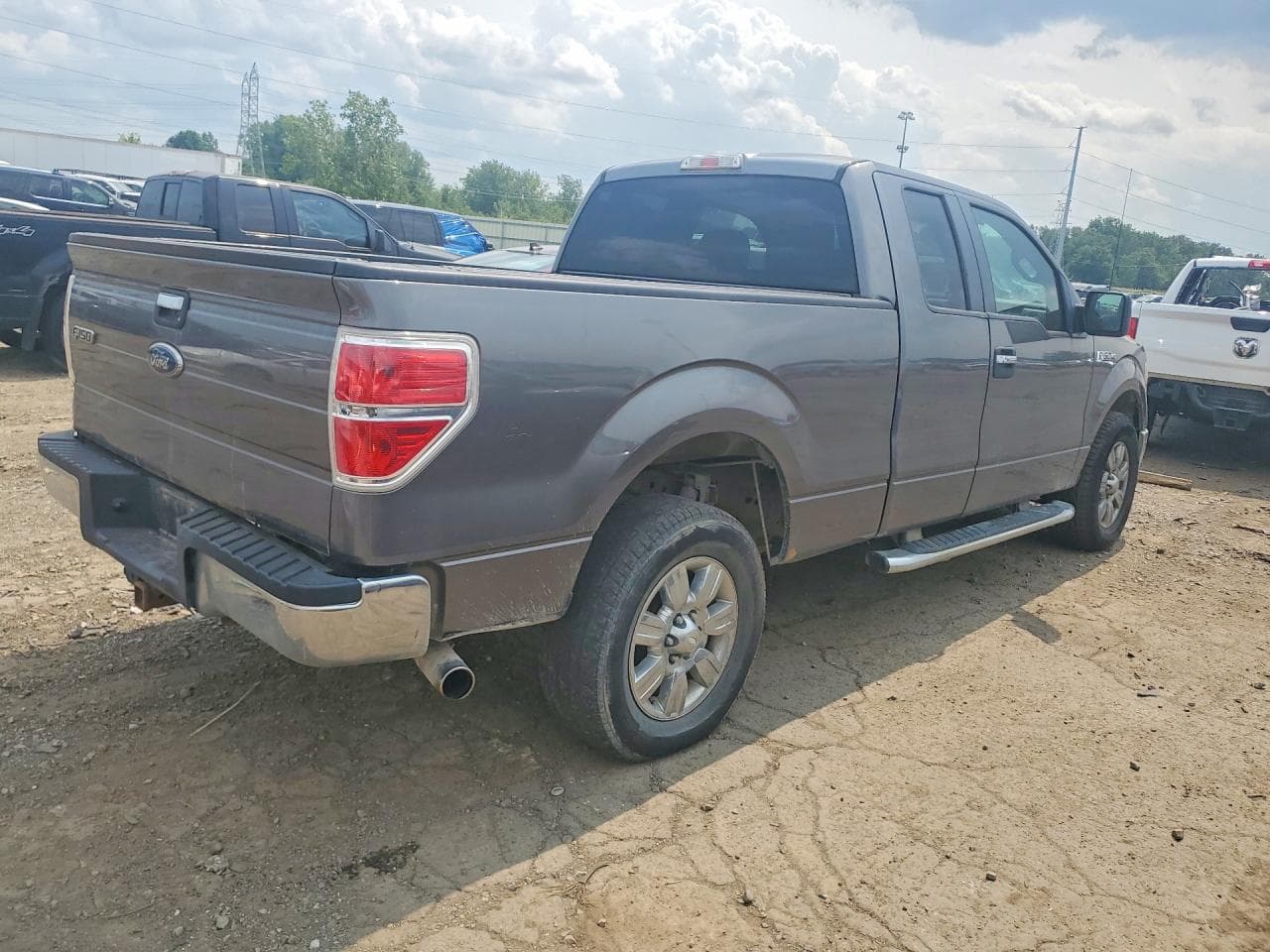 2011 Ford F150 Super Cab - foto 3