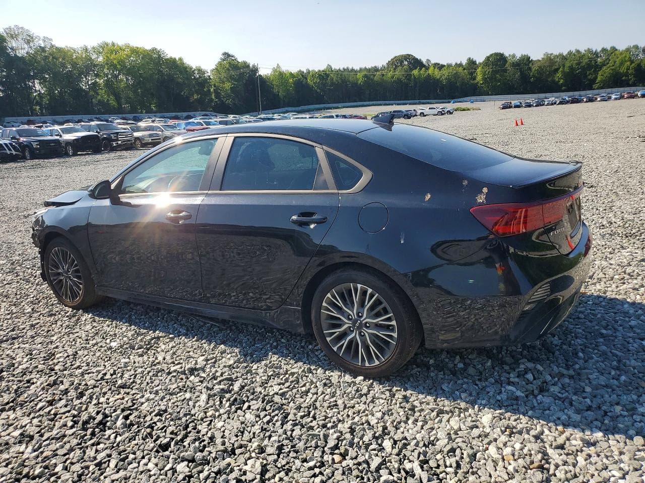 2023 Kia Forte Gt Line - foto 2