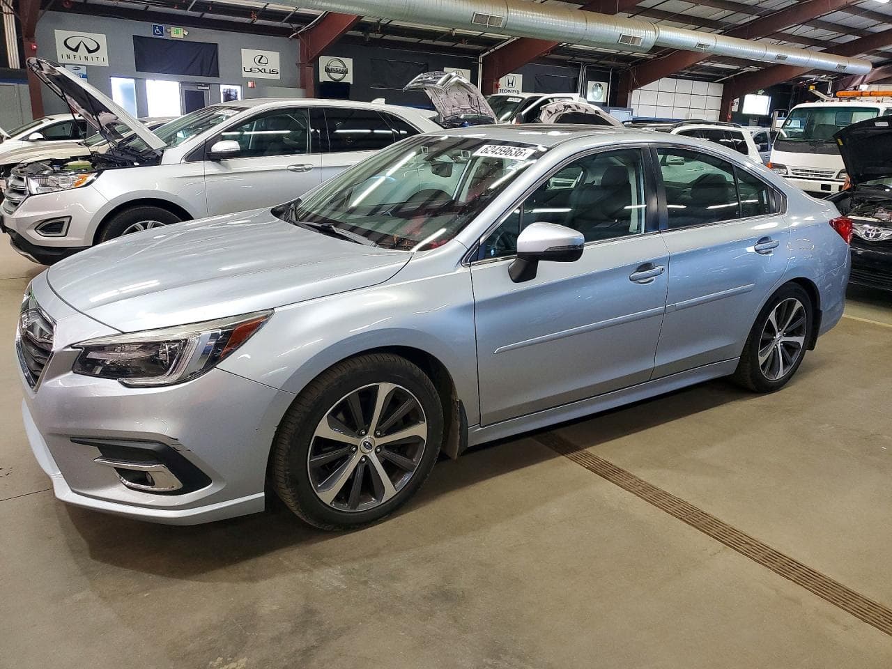 Subaru Legacy 2018 z USA