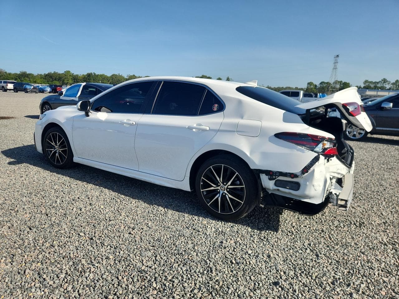 2024 Toyota Camry Se - foto 2