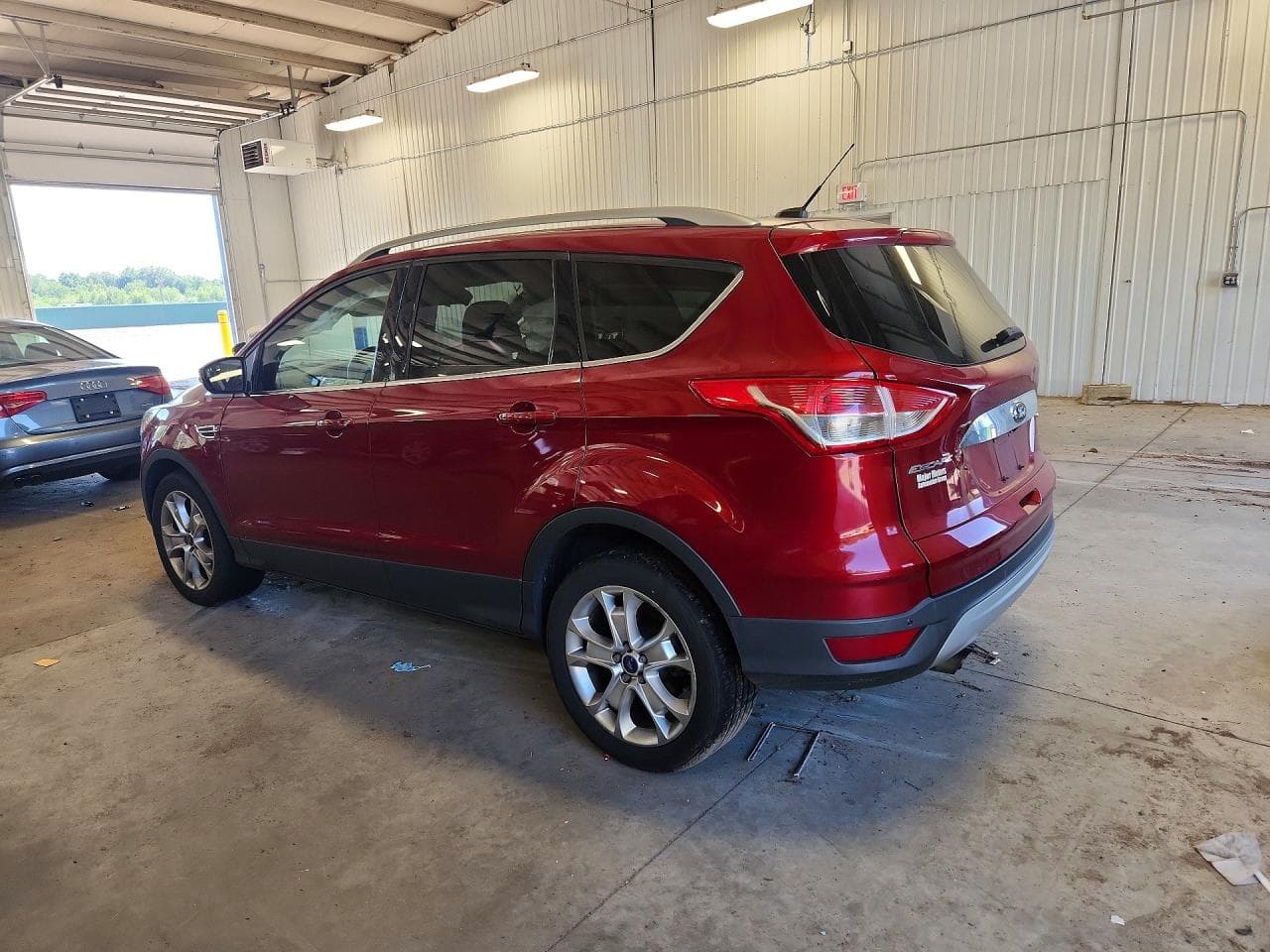 2014 Ford Escape Titanium - foto 2