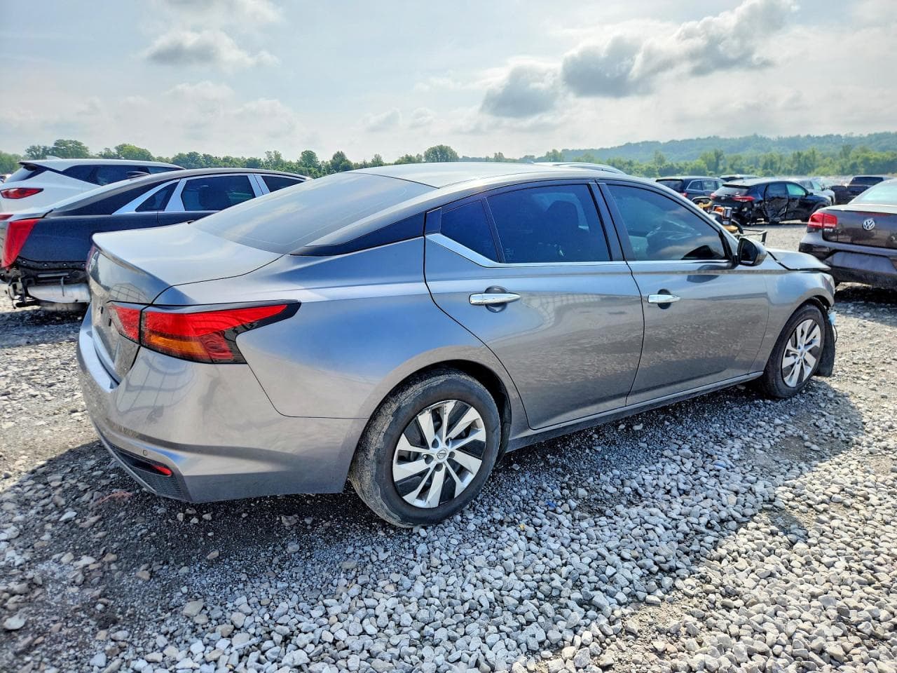 2023 Nissan Altima S - foto 3