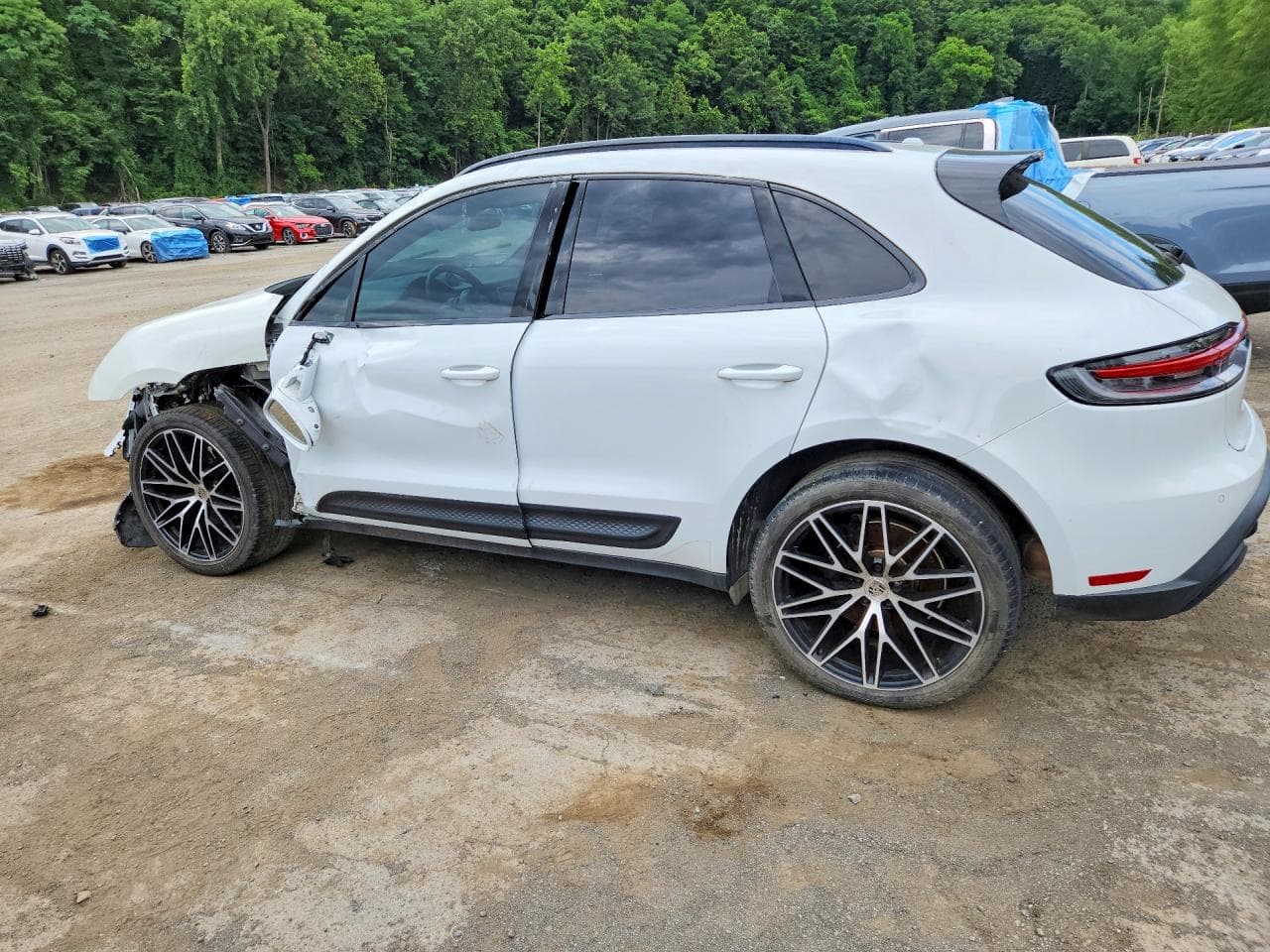 2022 Porsche Macan - foto 2
