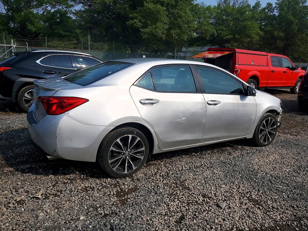 2018 Toyota Corolla Se - foto 3