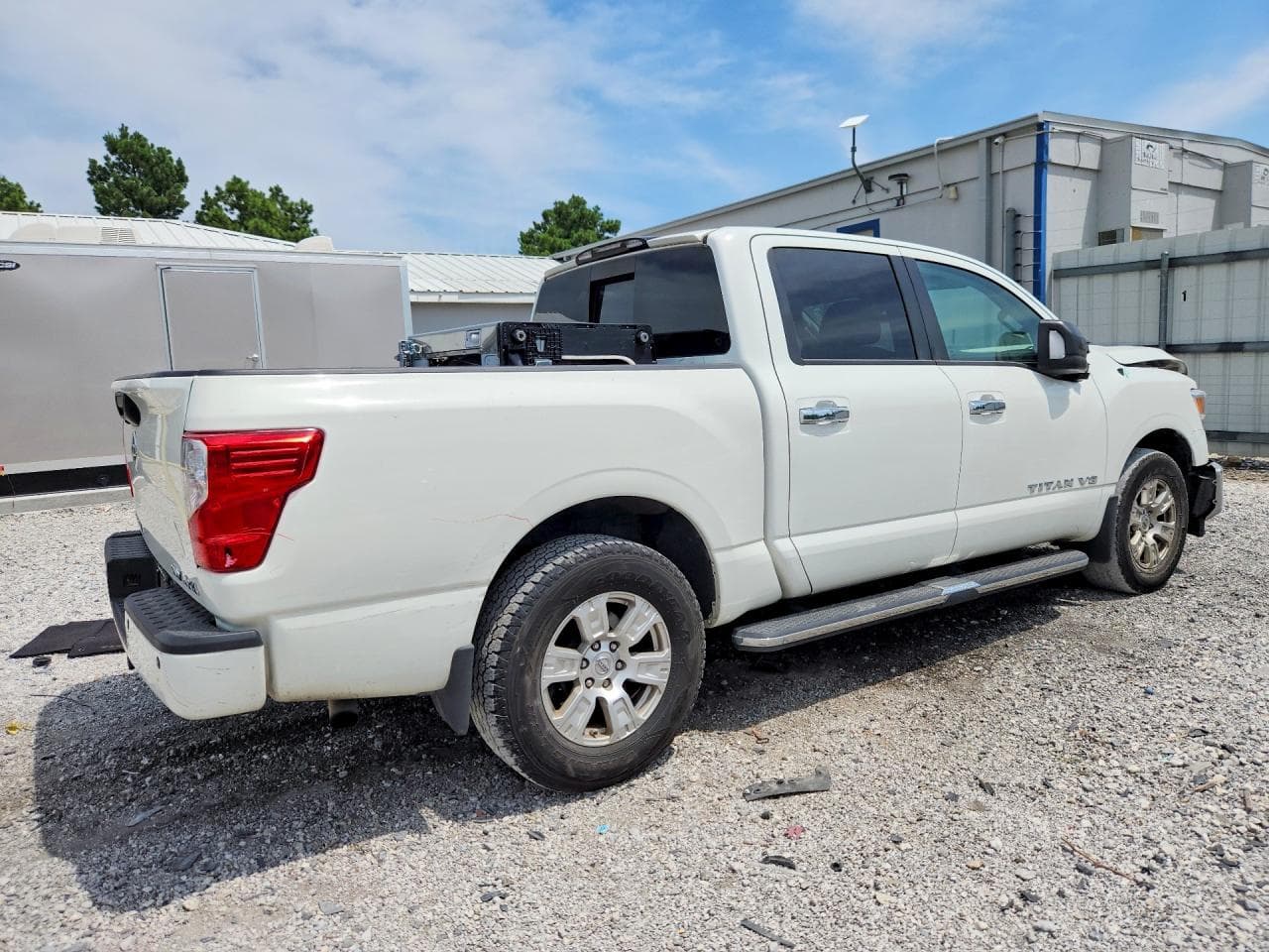 2019 Nissan Titan Sv - foto 3