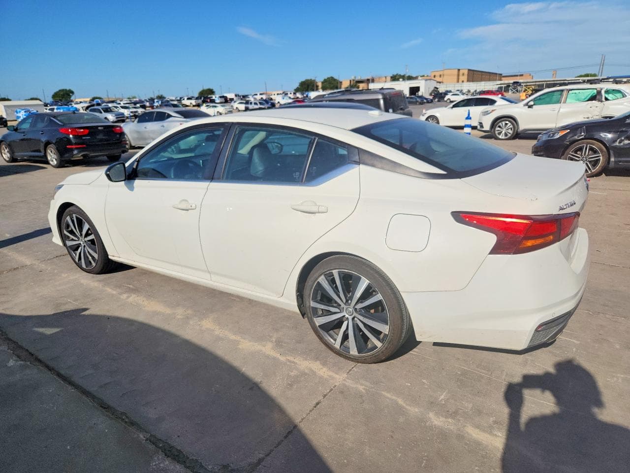 2020 Nissan Altima S - foto 2