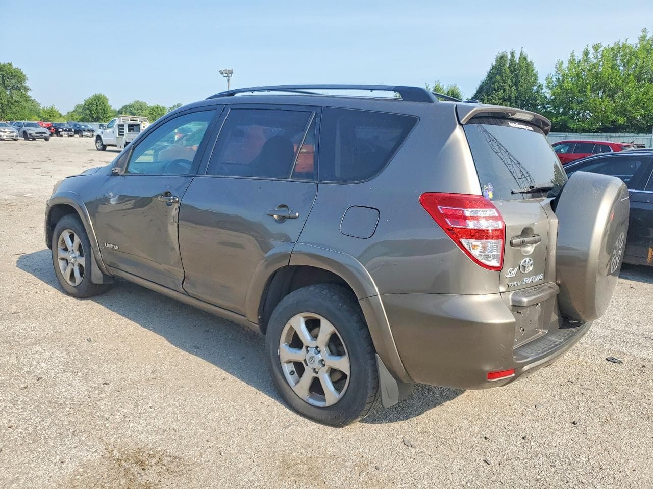 2010 Toyota Rav4 Limited - foto 2