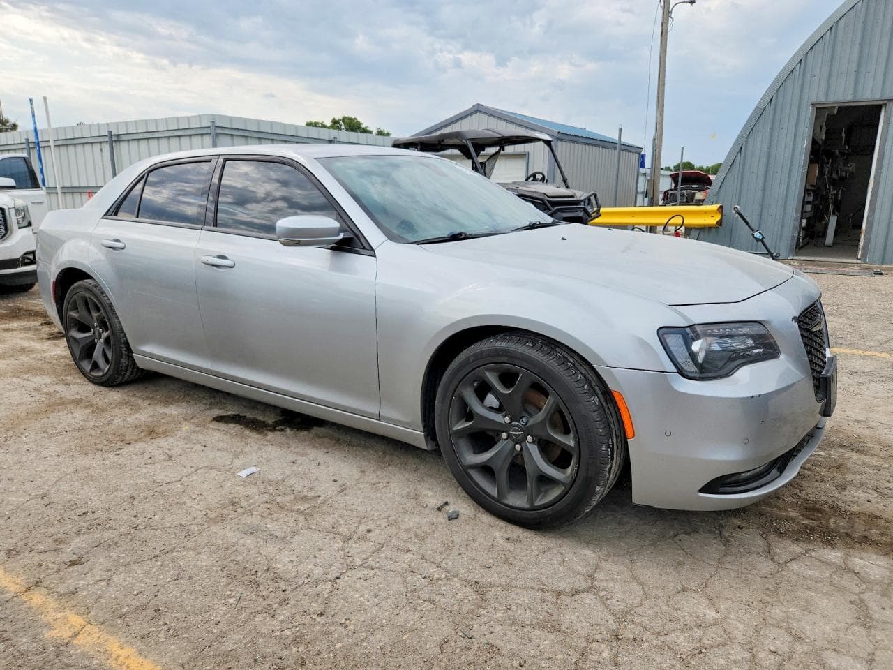 2021 Chrysler 300 S - foto 4