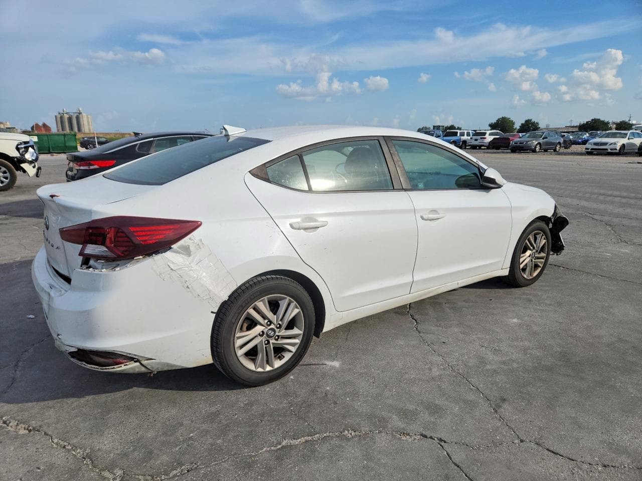 2020 Hyundai Elantra Sel - foto 3
