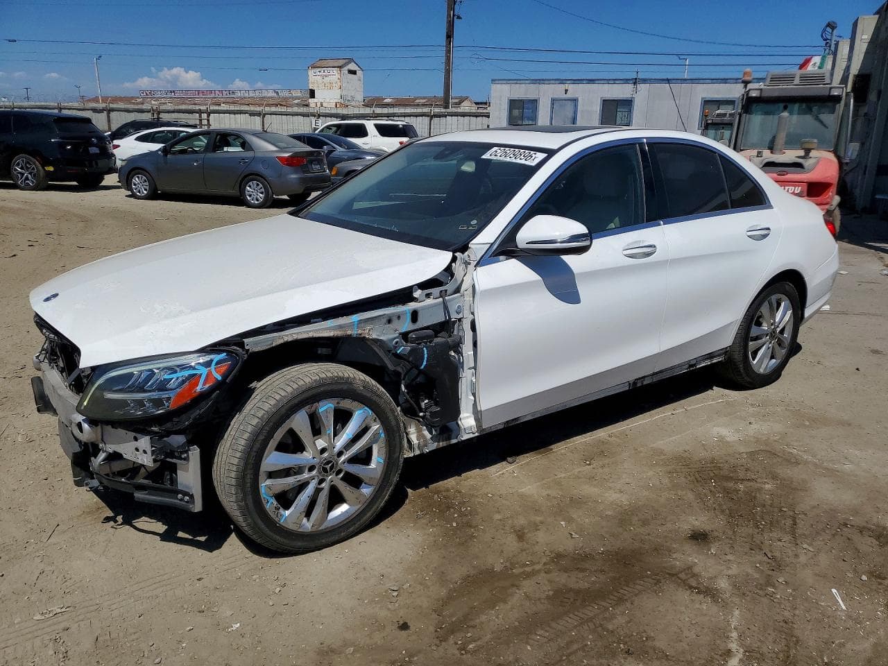 Mercedes-Benz C-klasse 2019 z USA