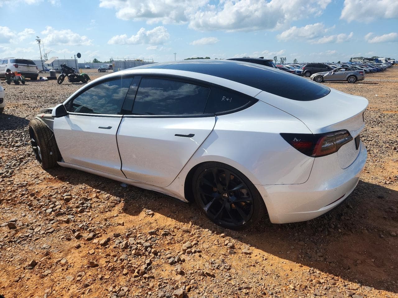 2021 Tesla Model 3 - foto 2