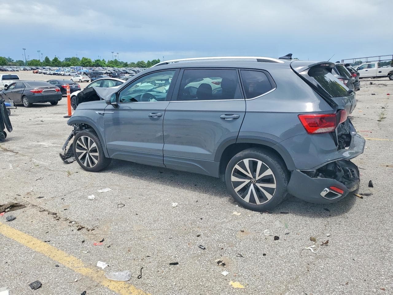 2022 Volkswagen Taos Se - foto 2