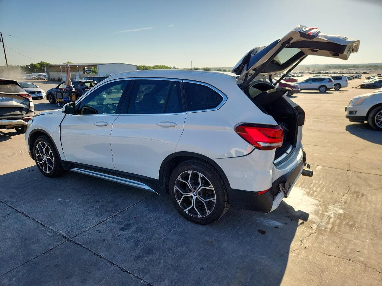 2021 BMW X1 Sdrive28I - foto 2