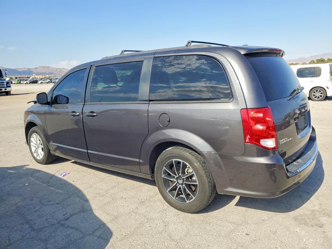 2019 Dodge Grand Caravan Gt - foto 2