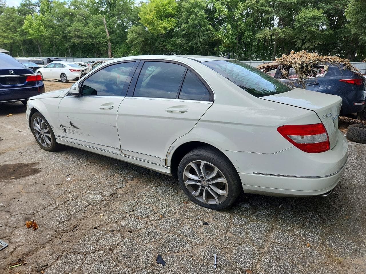2009 Mercedes-Benz C300 - foto 2