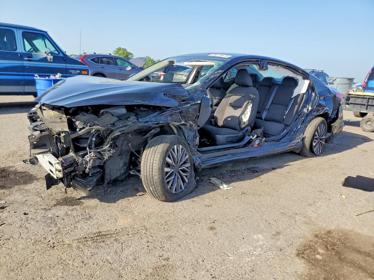 Nissan Altima 2023 z USA