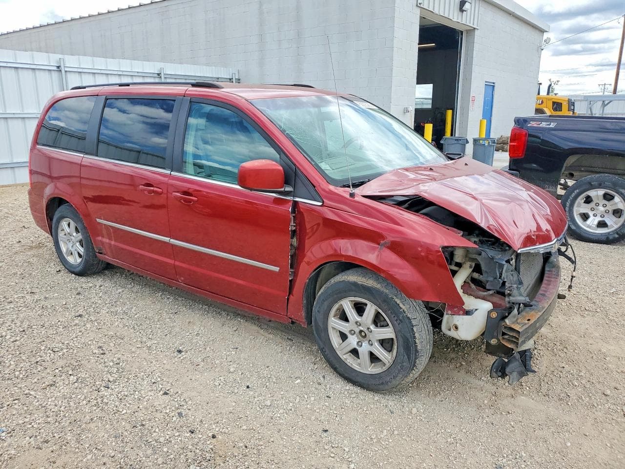 2010 Chrysler Town & Country Touring - foto 4
