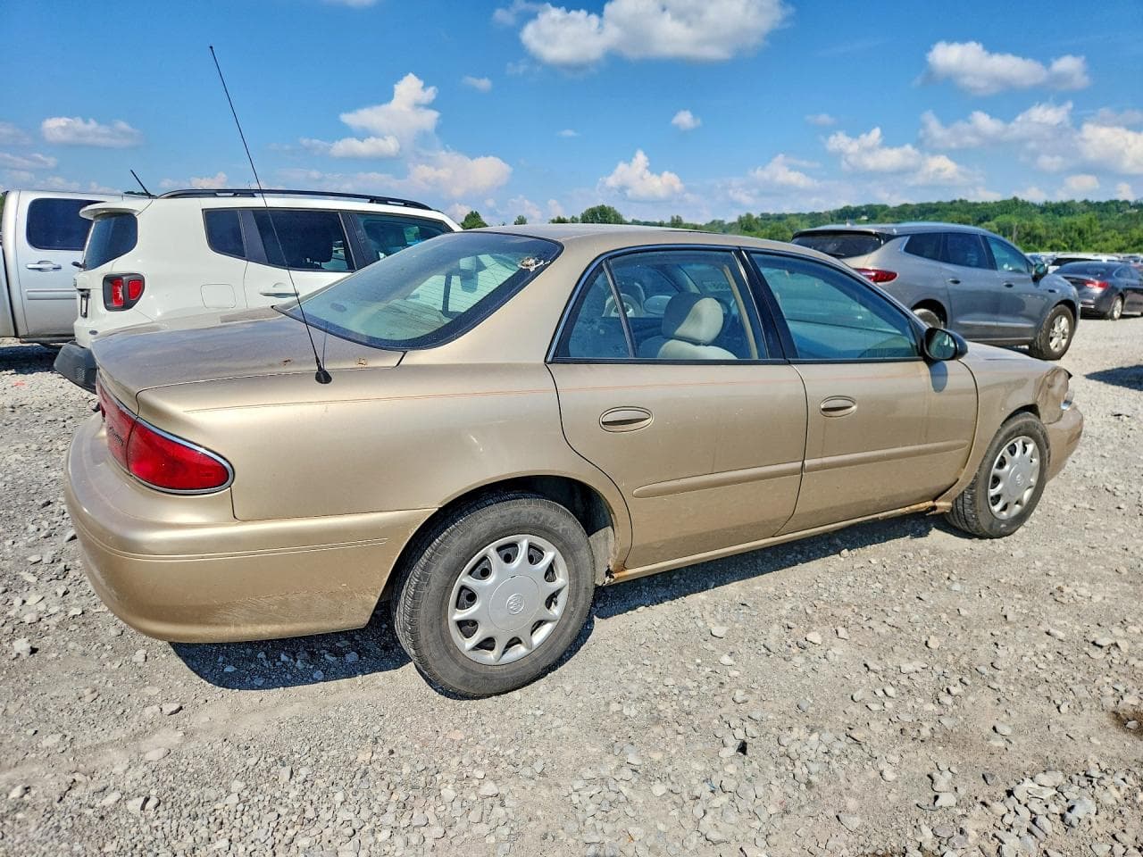 2004 Buick Century Custom - foto 3