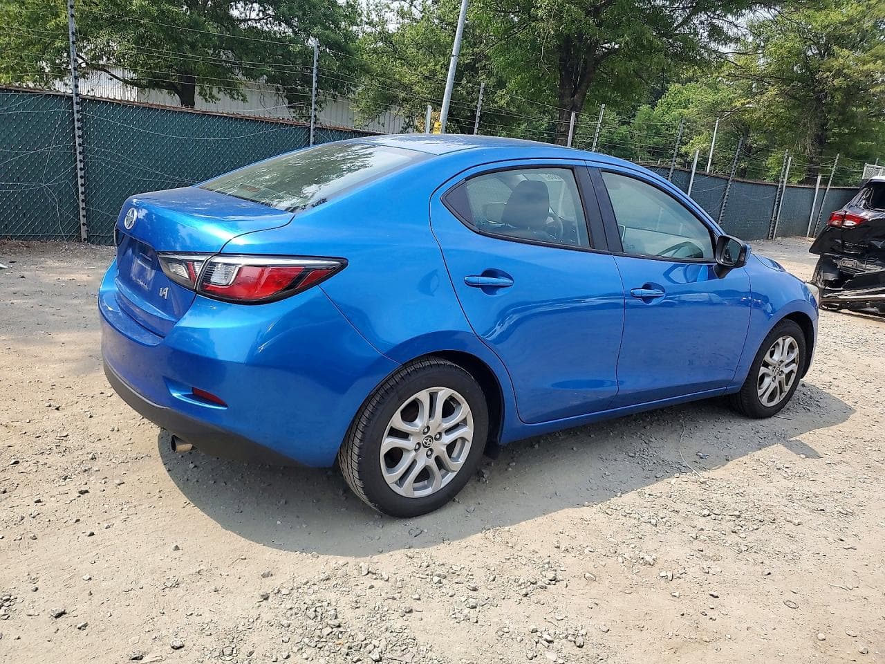 2016 Scion Ia Base - foto 3