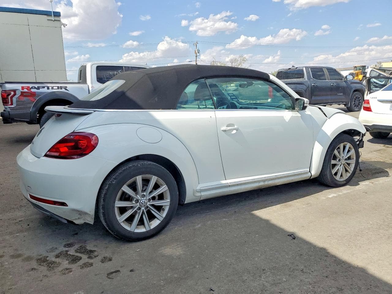 2019 Volkswagen Beetle S - foto 3