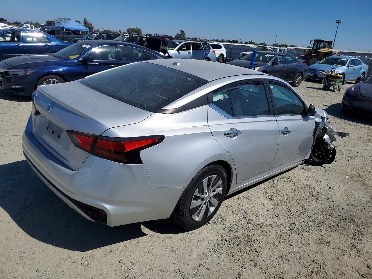 2019 Nissan Altima S - foto 3