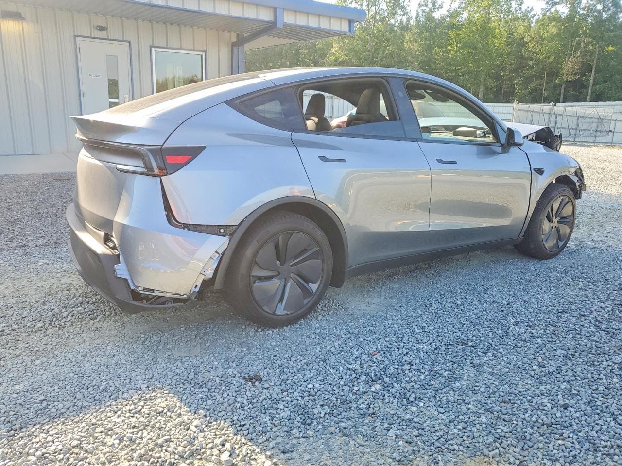 2026 Tesla Model Y - foto 3