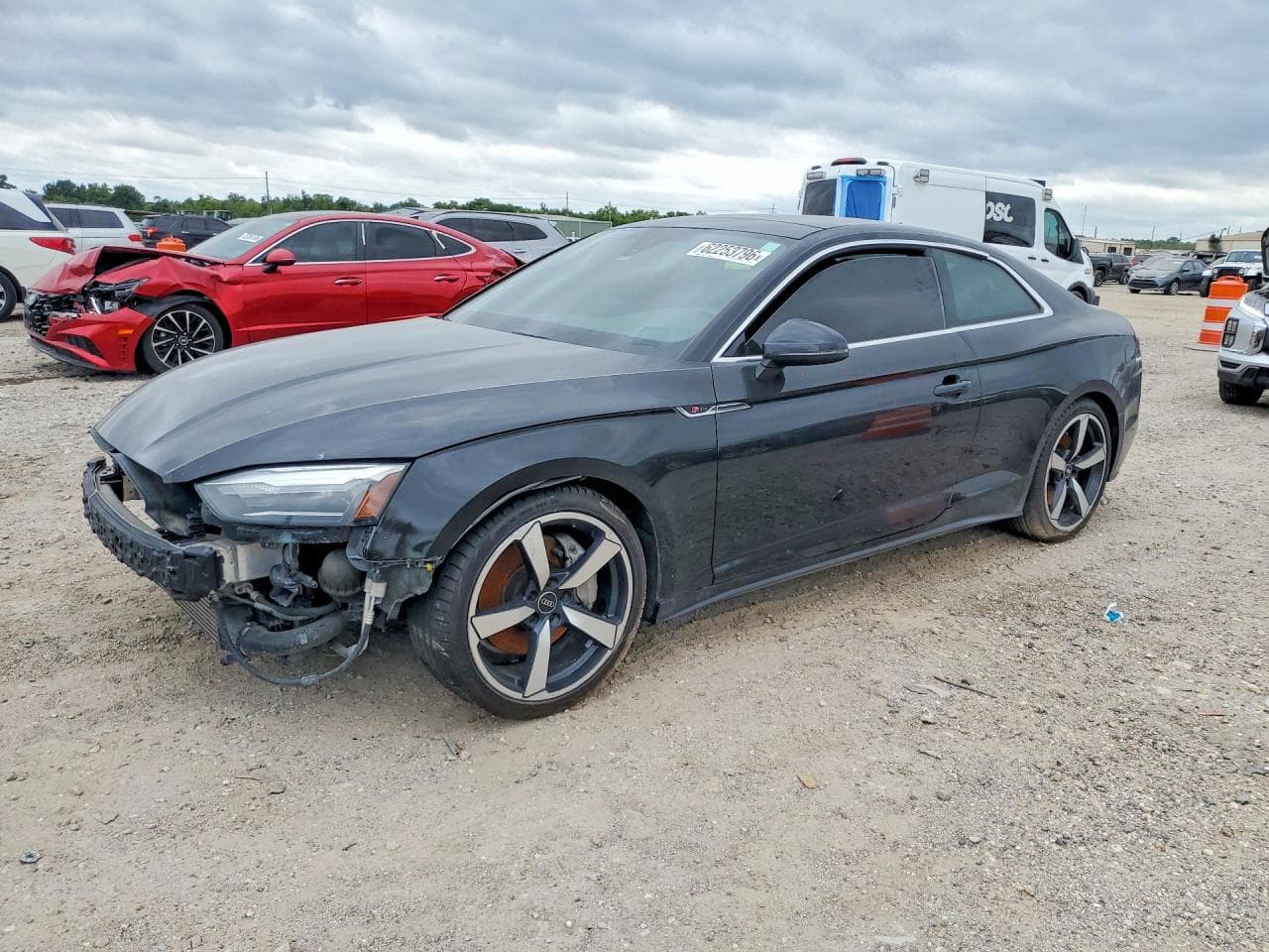 Audi A5 2022 z USA