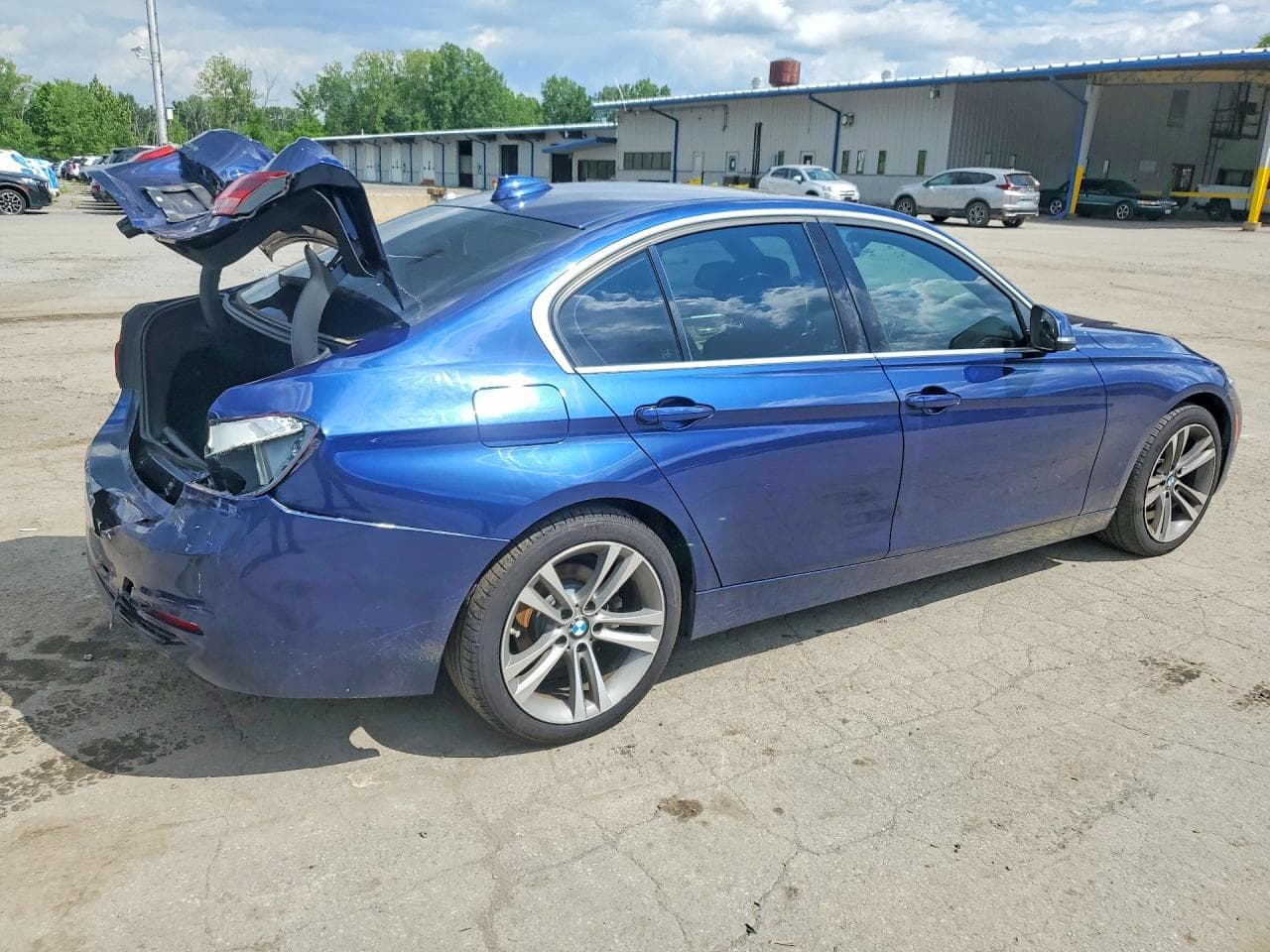2018 BMW 330 Xi - foto 3