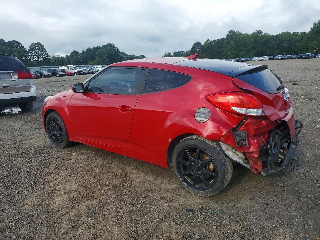 2016 Hyundai Veloster Base - foto 2