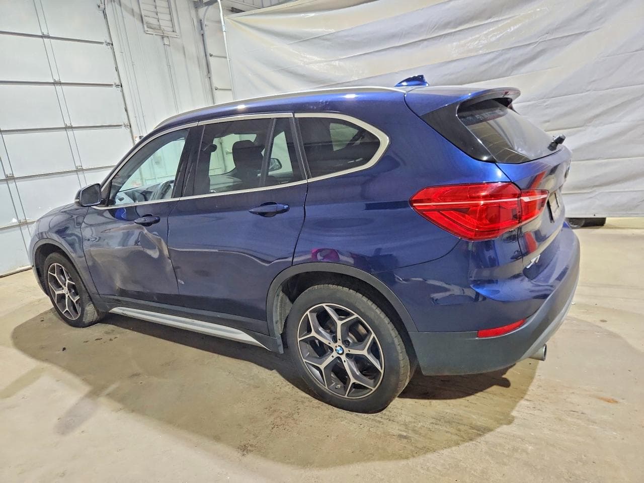 2018 BMW X1 xDrive28I - foto 2