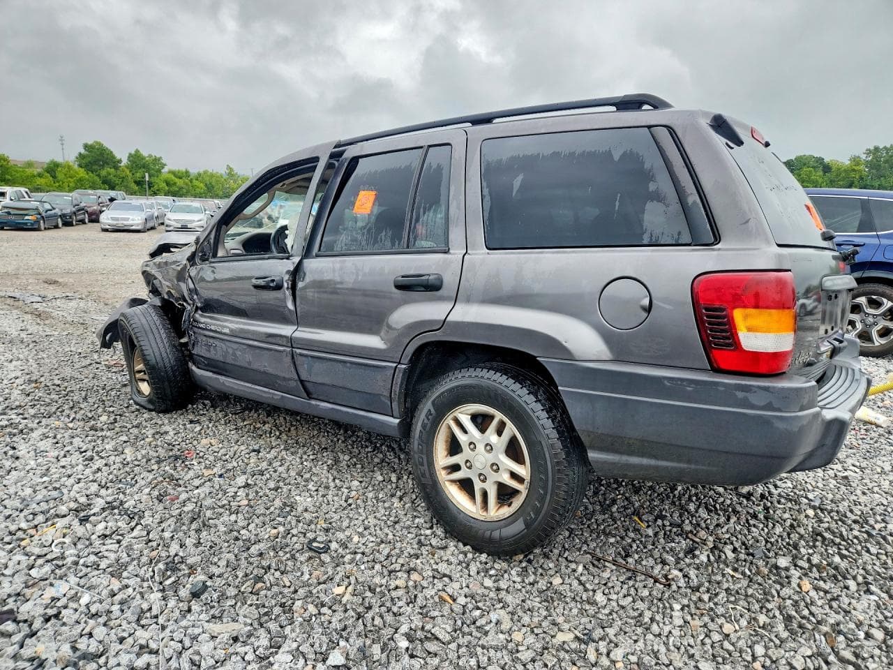2004 Jeep Grand Cherokee Laredo - foto 2