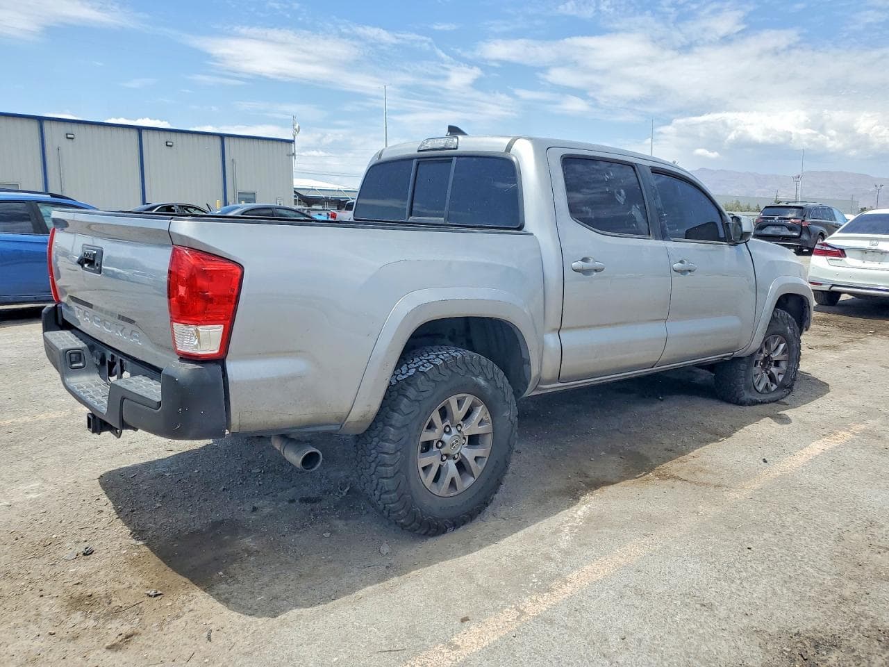 2016 Toyota Tacoma Sr5 V6 - foto 3