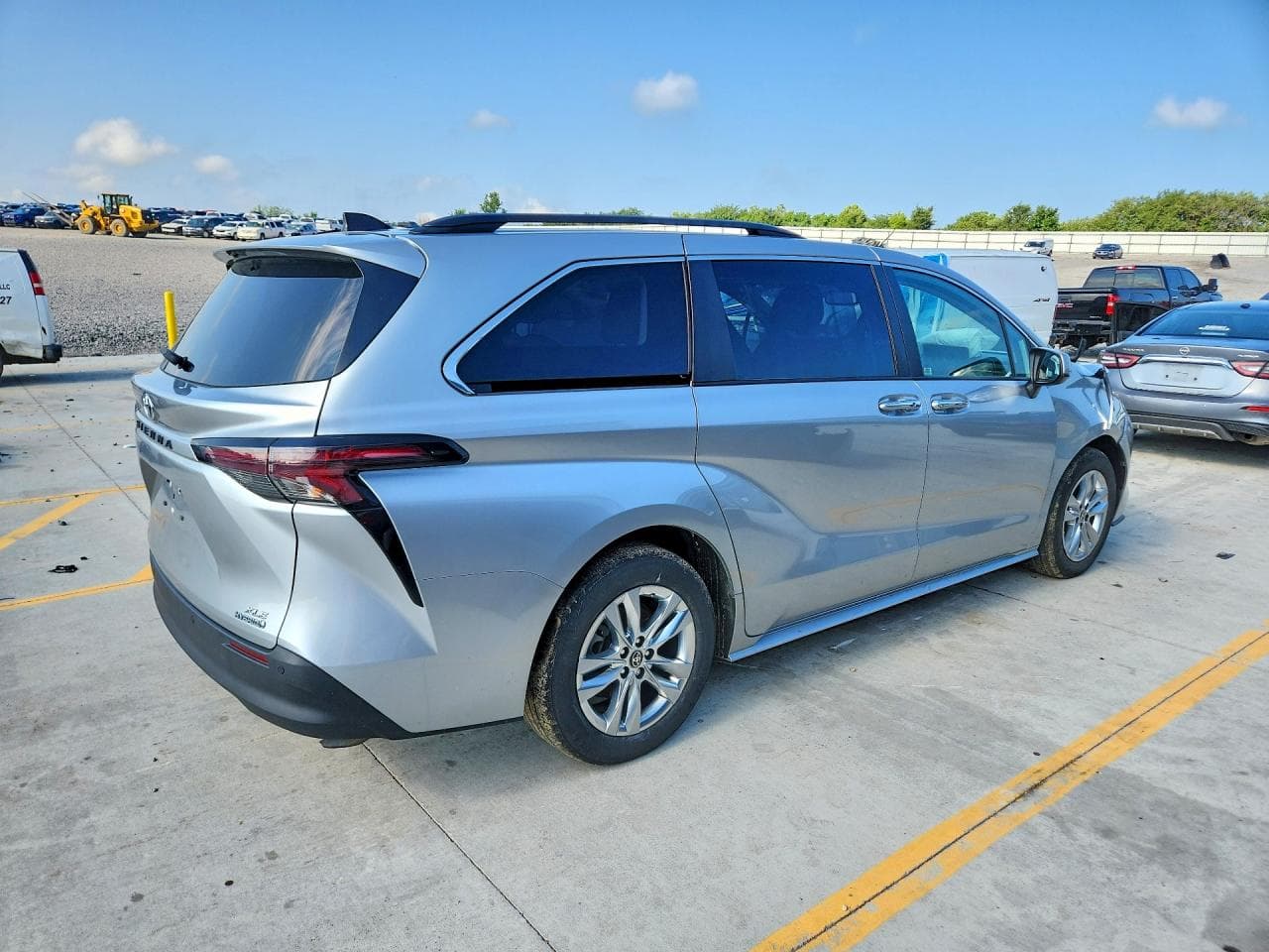 2023 Toyota Sienna Xle - foto 3