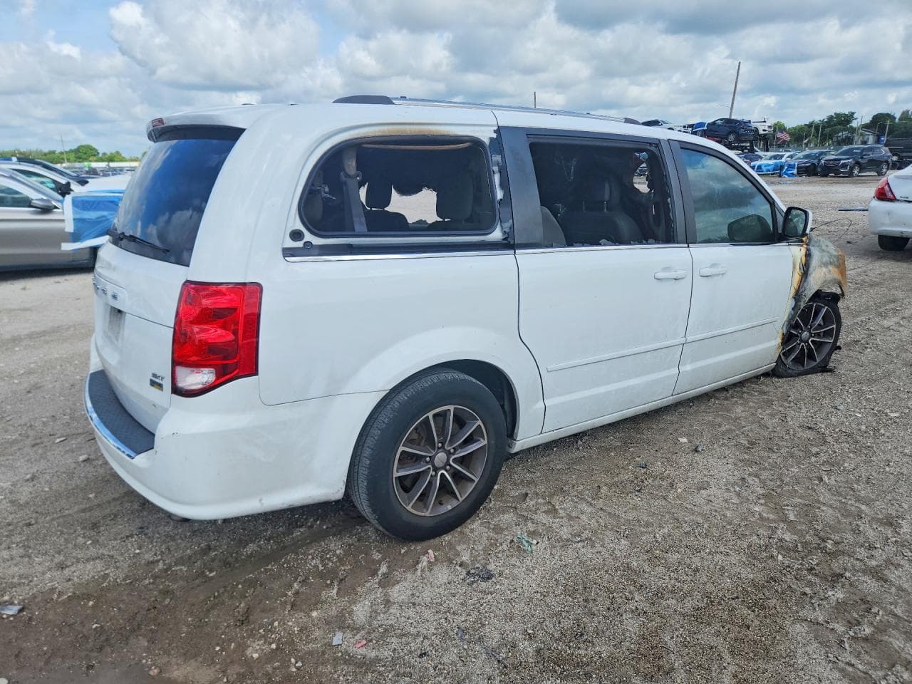 2017 Dodge Grand Caravan Sxt - foto 3