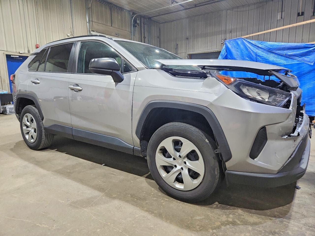 2020 Toyota Rav4 Le - foto 4
