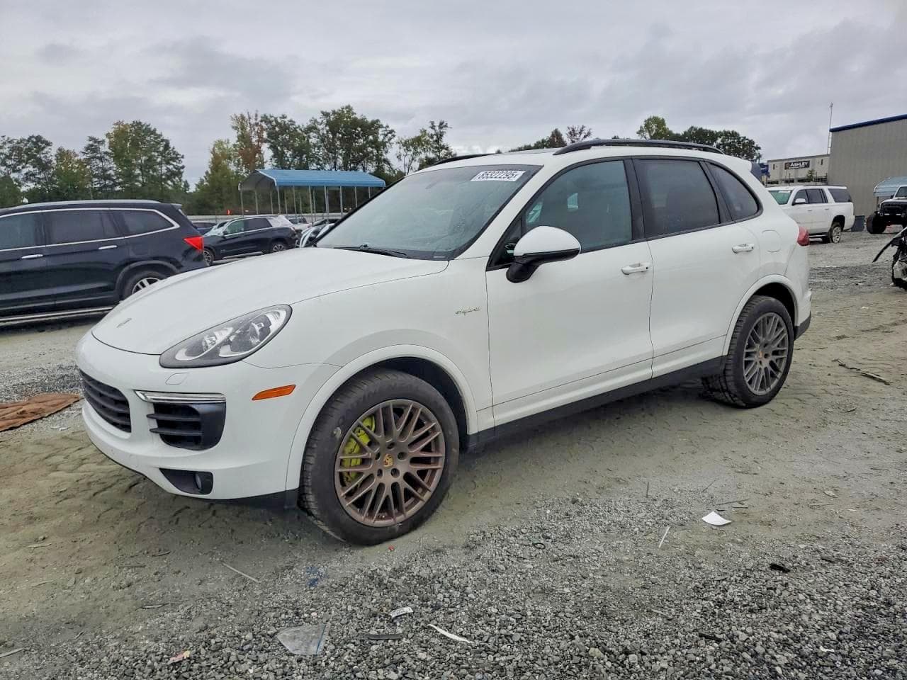 Porsche Cayenne 2017 z USA