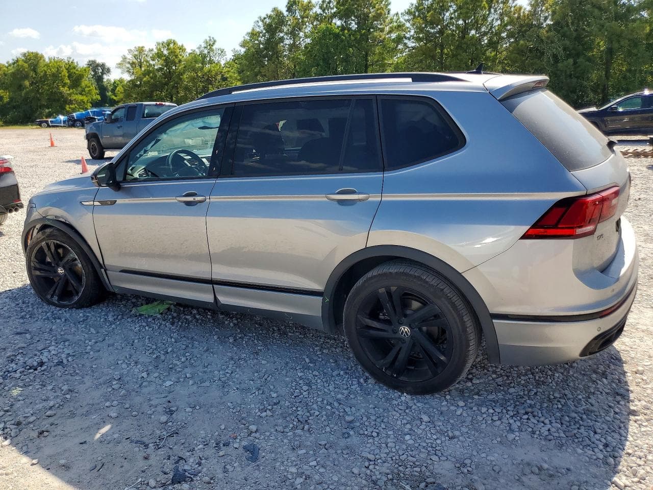 2024 Volkswagen Tiguan Se R-Line Black - foto 2