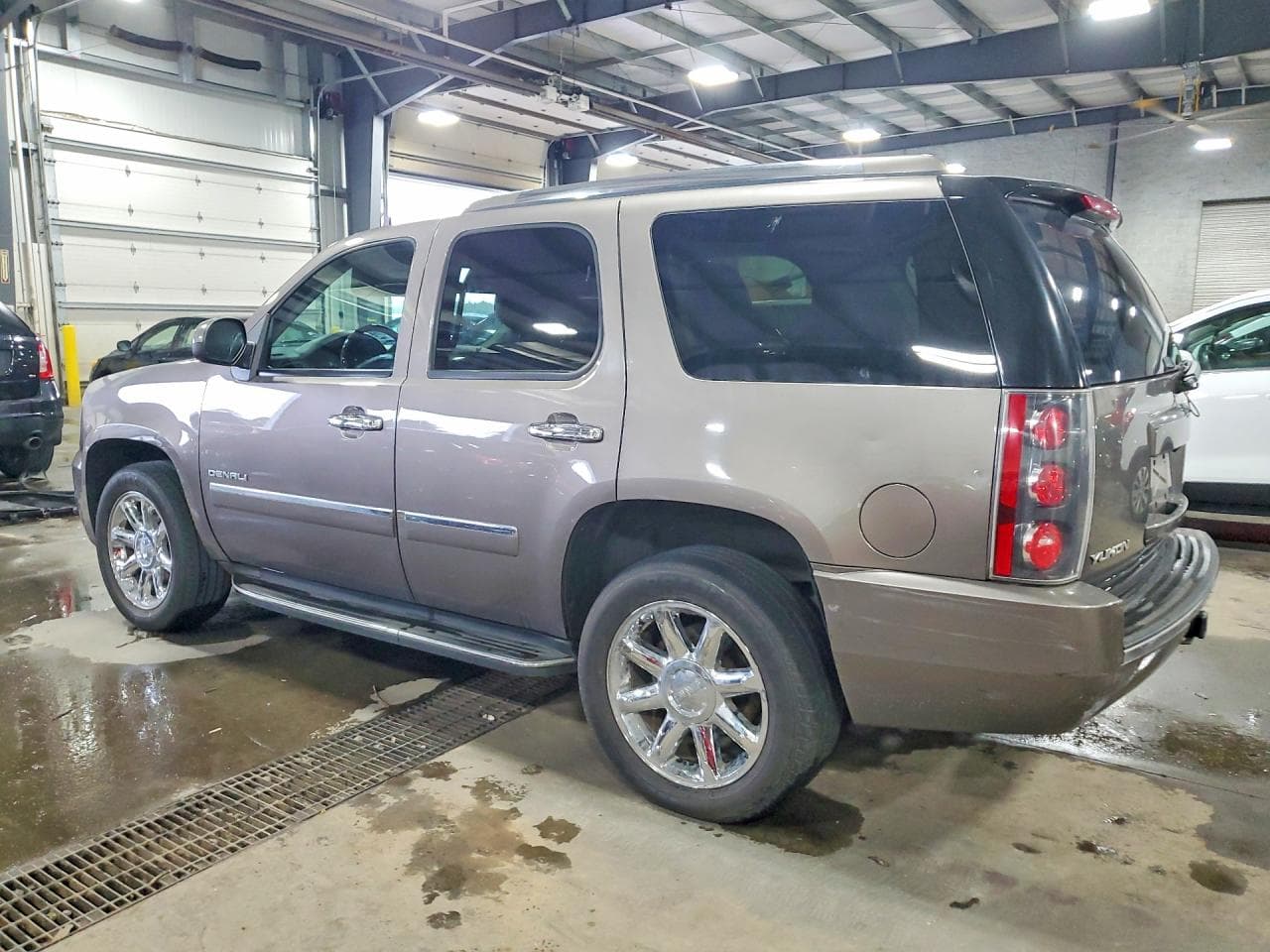 2013 GMC Yukon Denali - foto 2