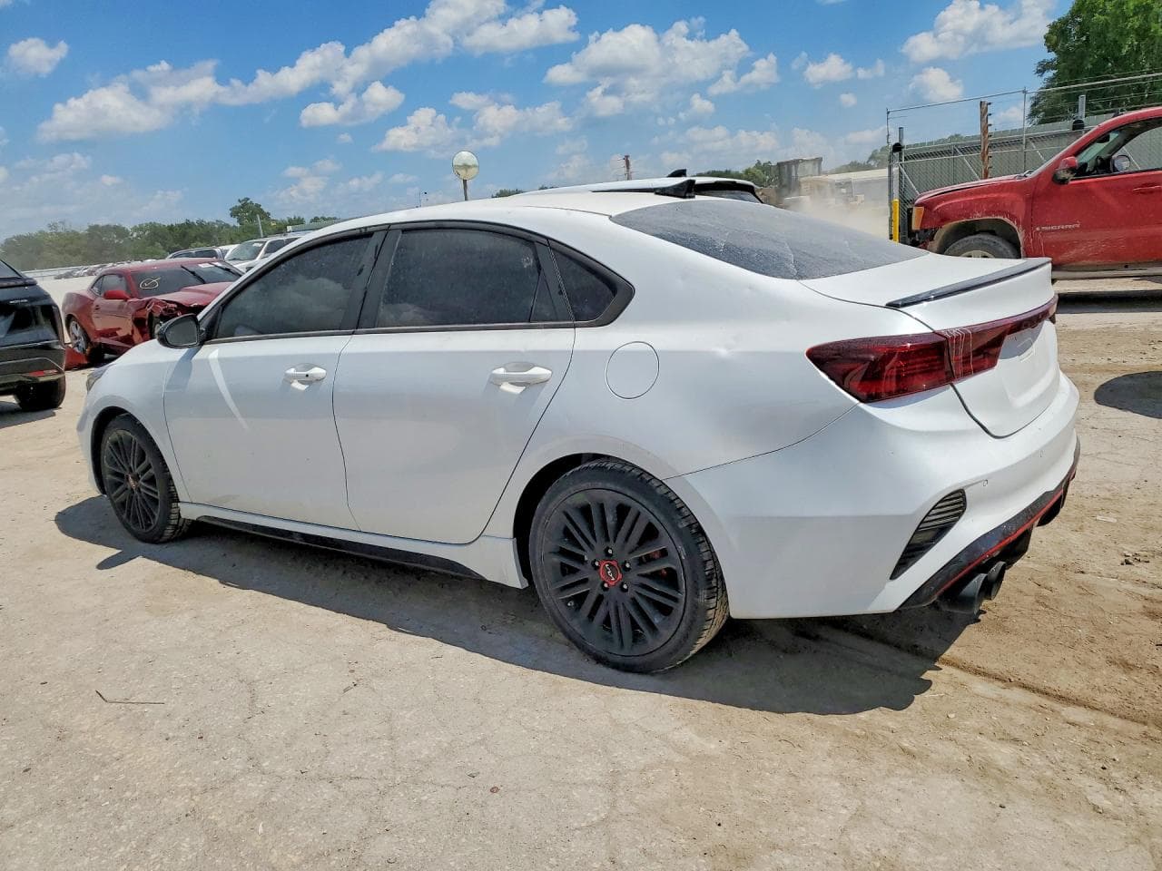 2023 Kia Forte Gt - foto 2
