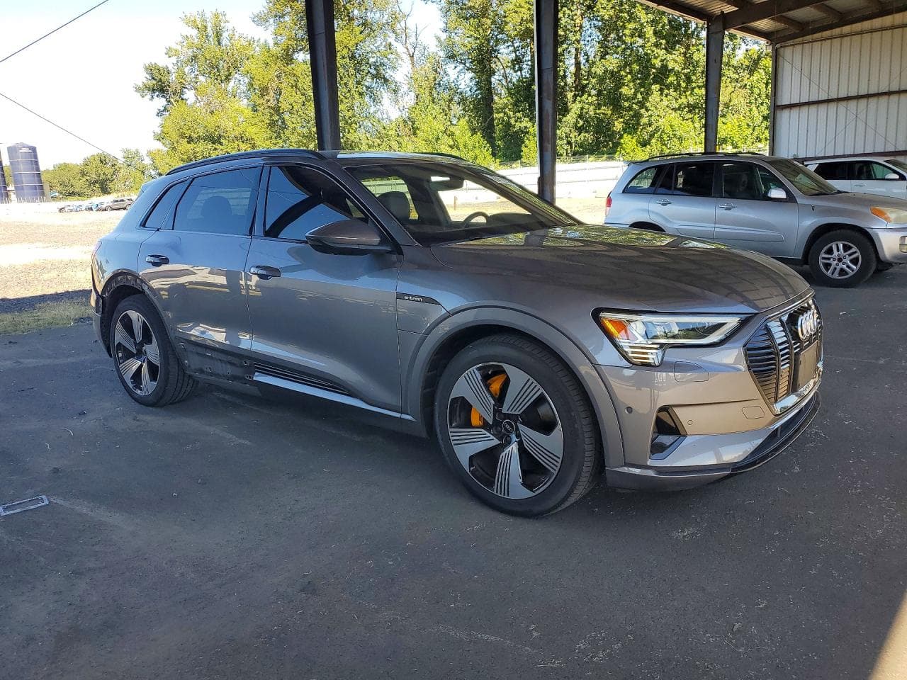 2023 Audi E-Tron Premium Plus - foto 4