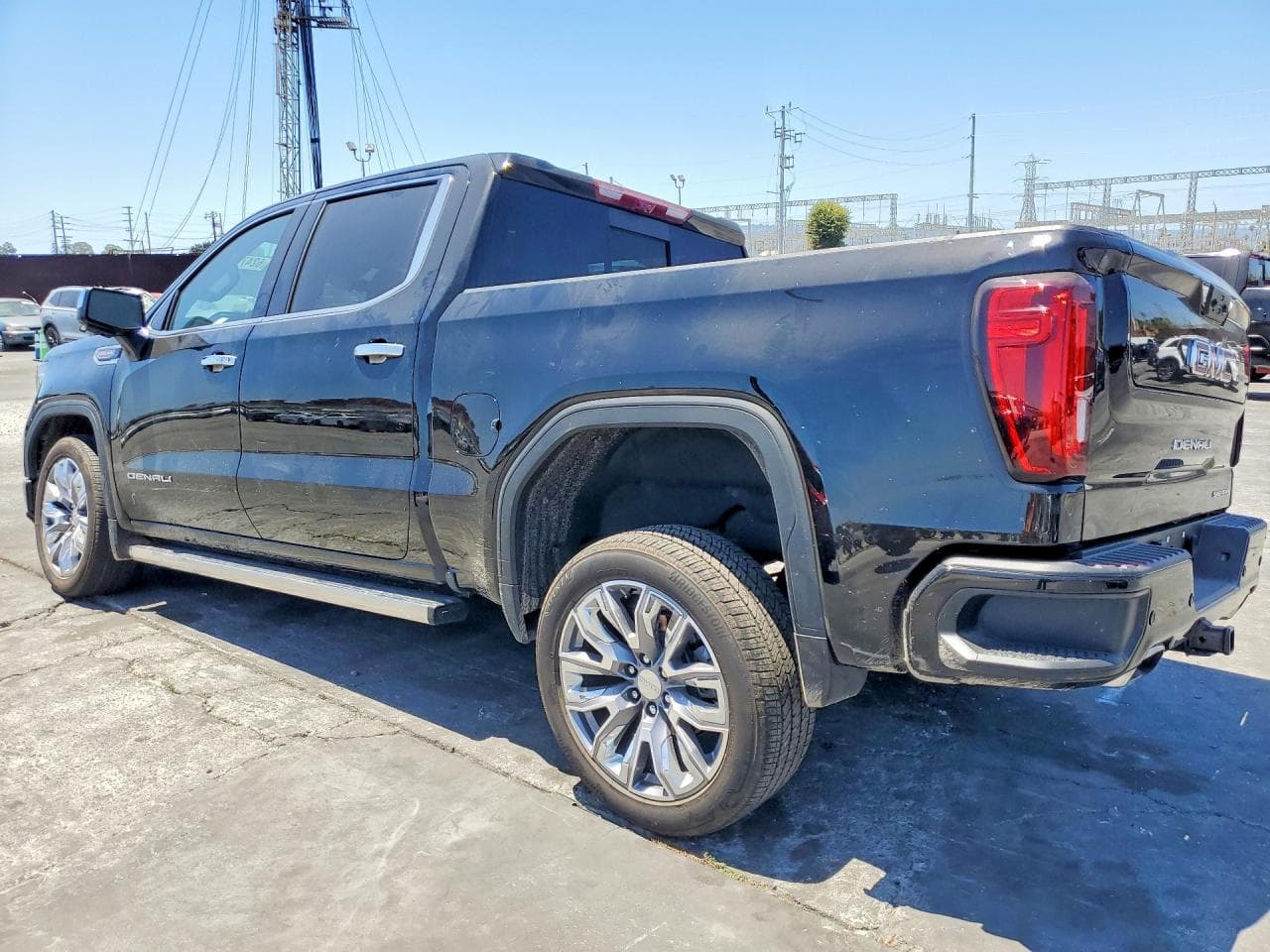 2026 GMC Sierra K1500 Denali - foto 2