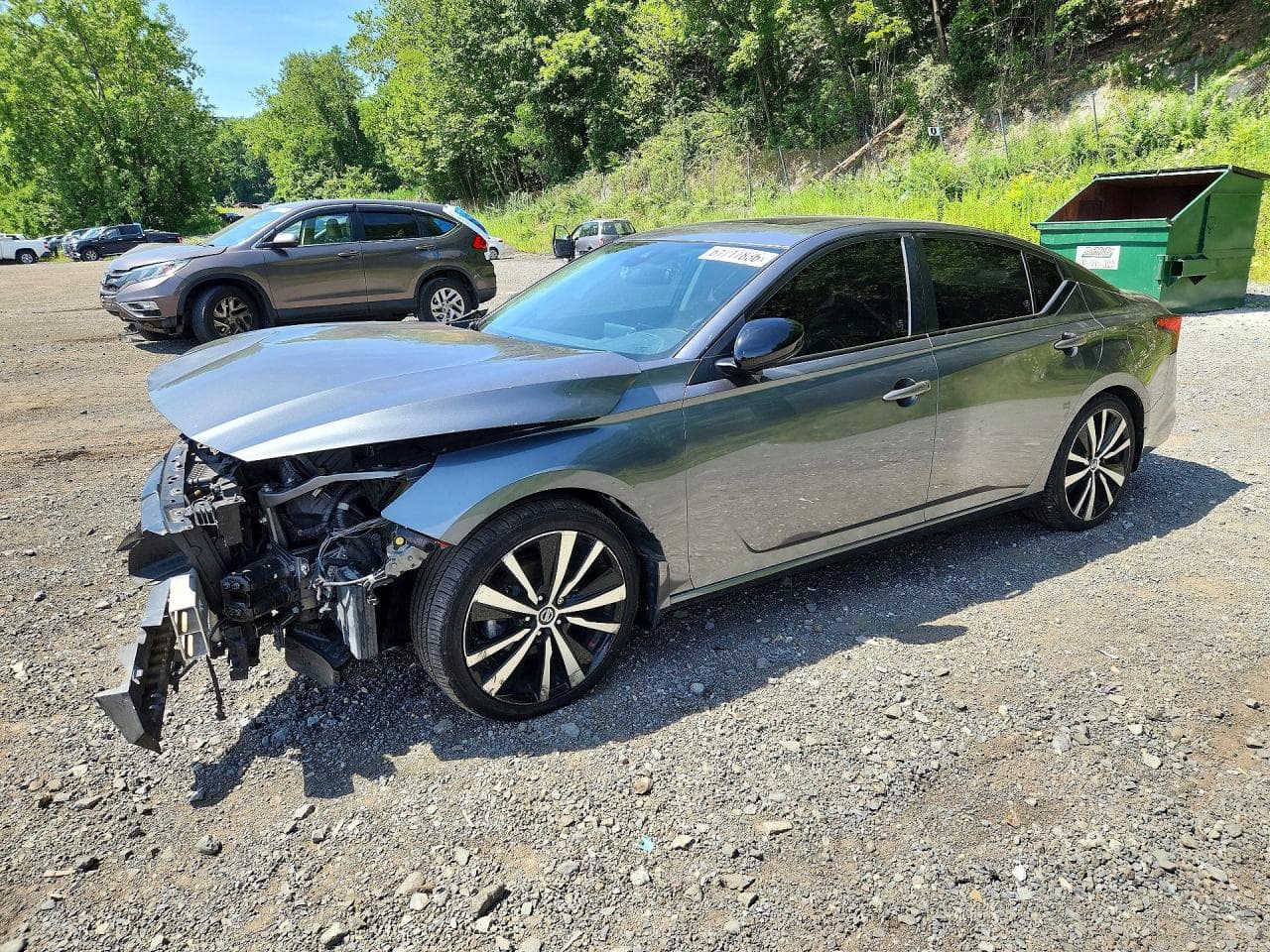 Nissan Altima 2021 z USA