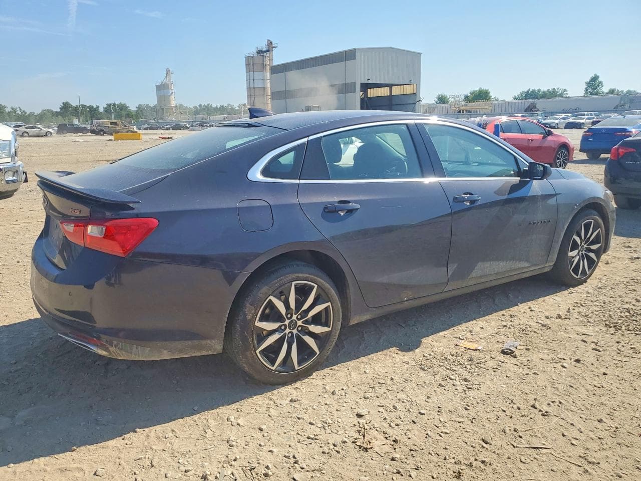 2025 Chevrolet Malibu Rs - foto 3