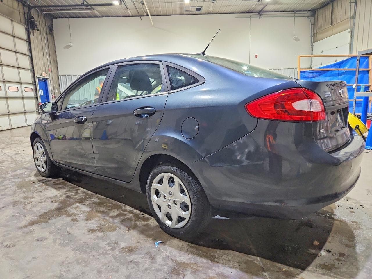 2011 Ford Fiesta Se - foto 2