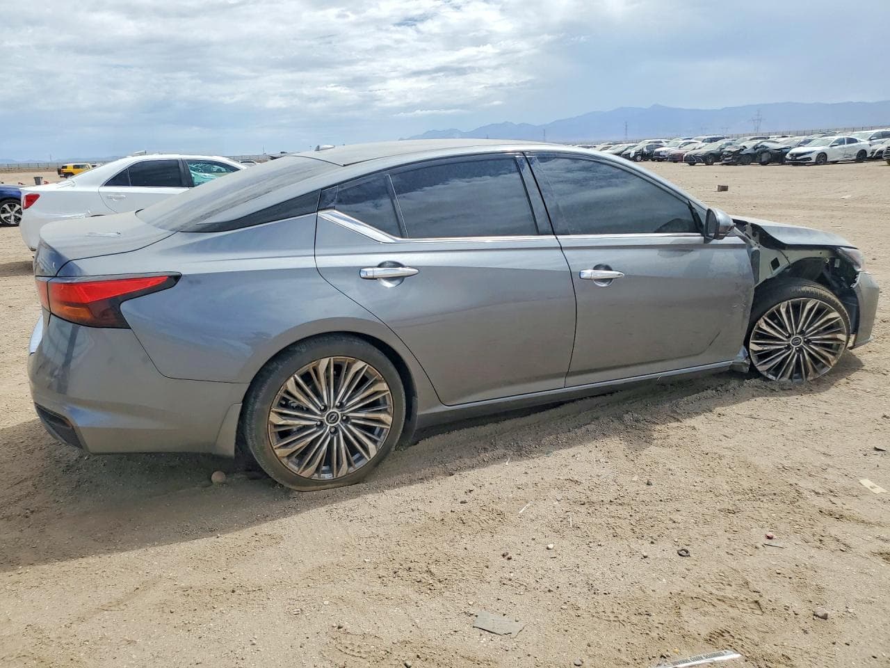 2023 Nissan Altima Sl - foto 3
