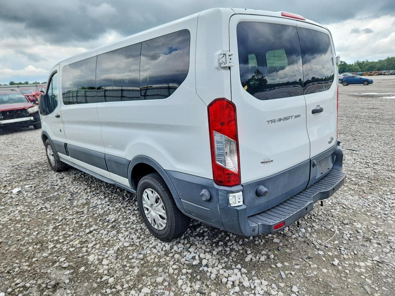 2015 Ford Transit T-350 - foto 2